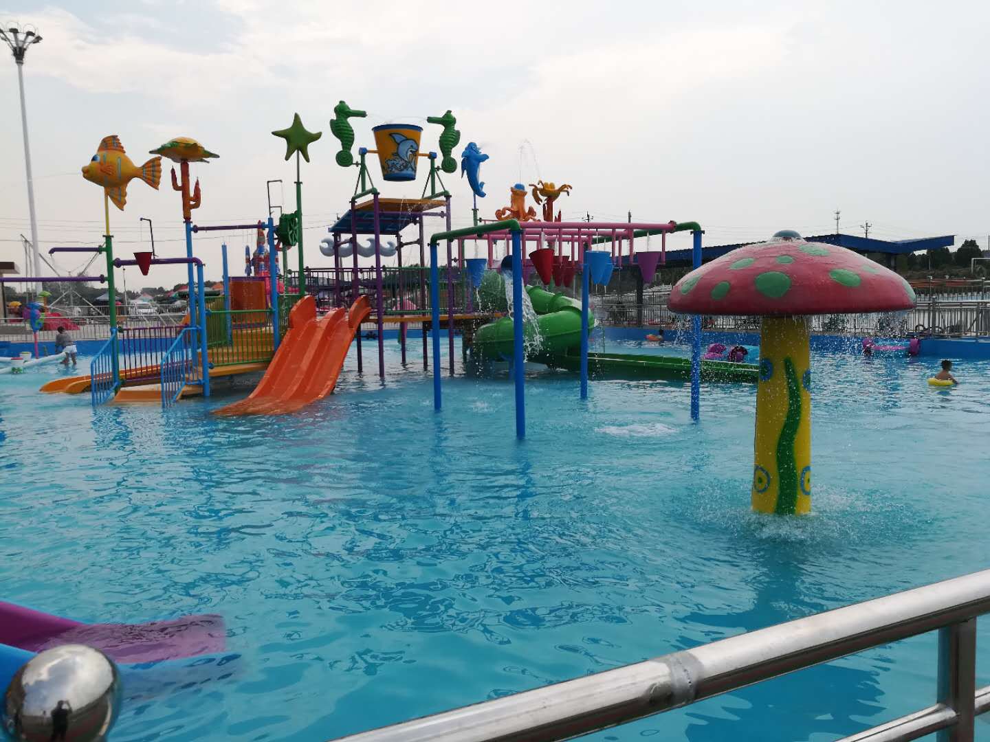 河南新密 水上樂園人工造浪設(shè)備 人工造浪水上樂園設(shè)備人工.